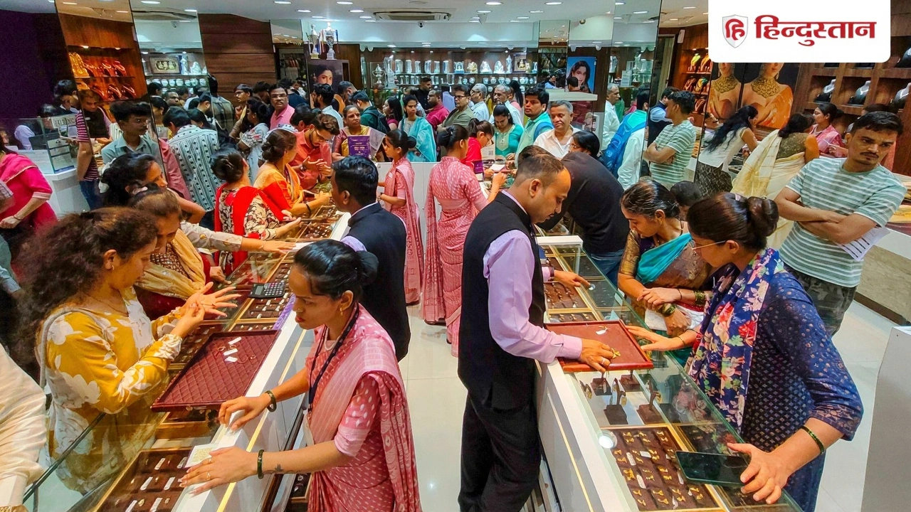 Gold Prices Surge Ahead of Dhanteras 2025: Delhi Hits ₹140,271 for 24‑Carat