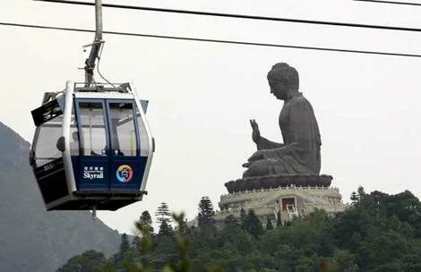 Hong Kong cable car Hundreds trapped as Hong Kong's Big Buddha cable car breaks down